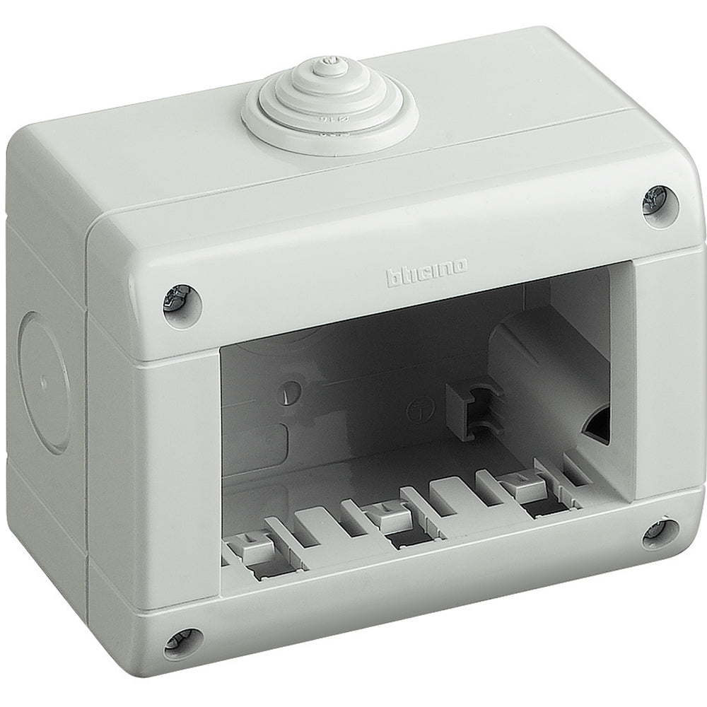 BTicino CUSTODIA 3P IP40