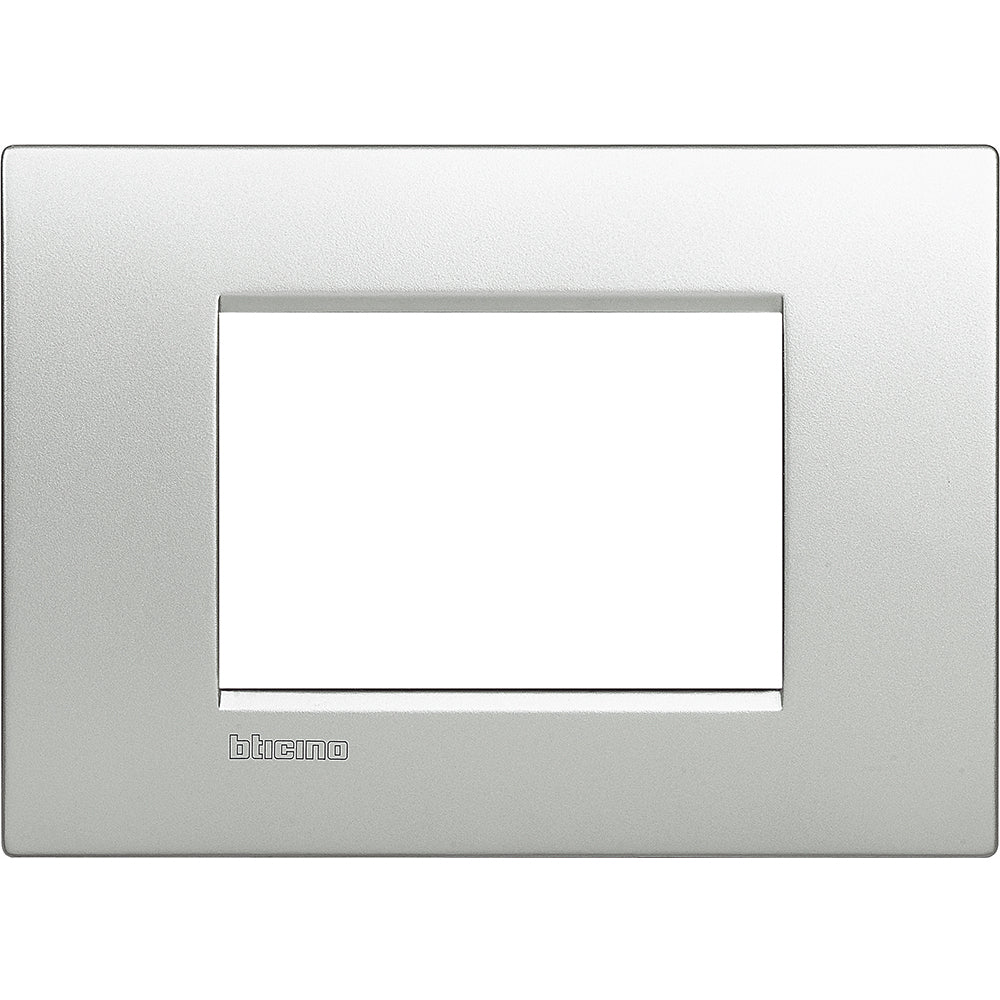 BTicino LL - PLACCA 3P TECH