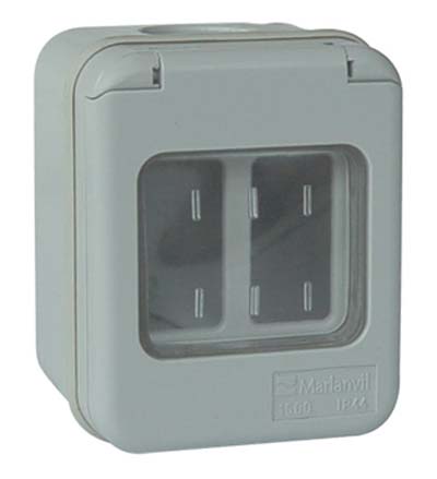 INVOLUCRO A PARETE + PORTELLA IP44 MARLANVIL