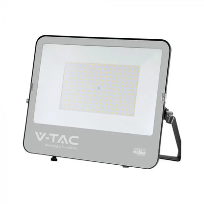 200W FLOODLIGHT-CREE CHIP (1M WIRE) CCT:4000K BLACK BODY (135LM/W) 6YRS WARRANTY IP65