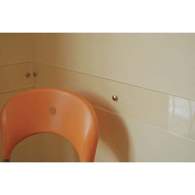 PARACOLPI BATTISEDIA VETRO SINTETICO - POLISTIROLO TRASP. CM 80X12 CON FORI +TASSELLI