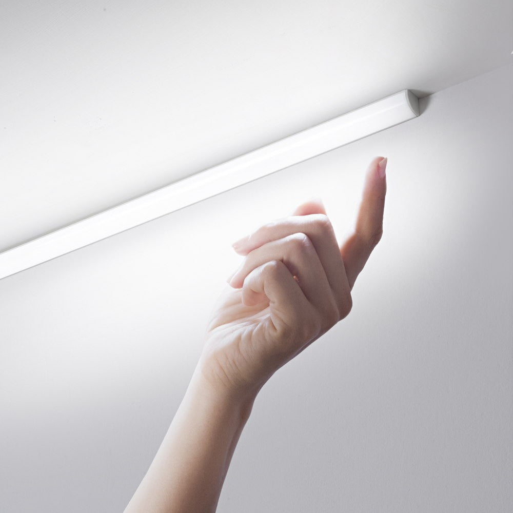 BARRA LED ANGOLARE UNIX SILVER 60W 6580LM 4000K DRIVER INCLUSO 300X2,2X1CM