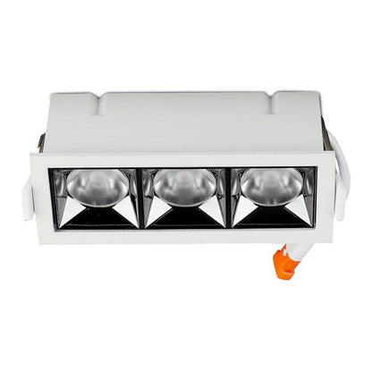 LED Downlight - Samsung Chip 12W SMD Reflector 12'D 4000K